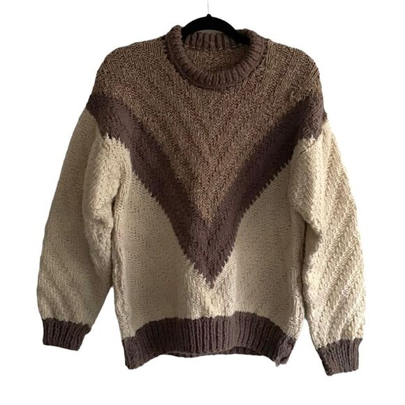 Vintage Wool Hand Knit Crew Neck Long Sleeve Chunky Knit Sweater Cream Tan L - Picture 1 of 6